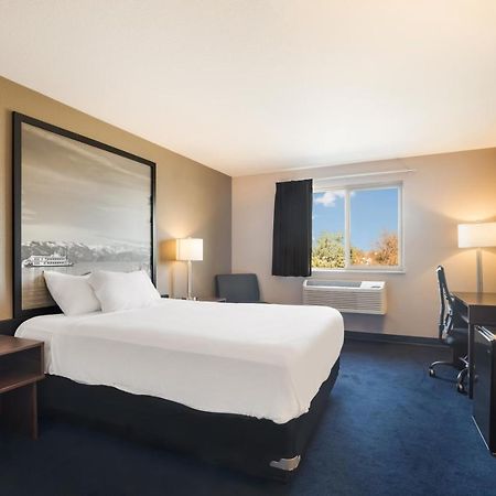 Americas Best Value Inn Sparks Zewnętrze zdjęcie
