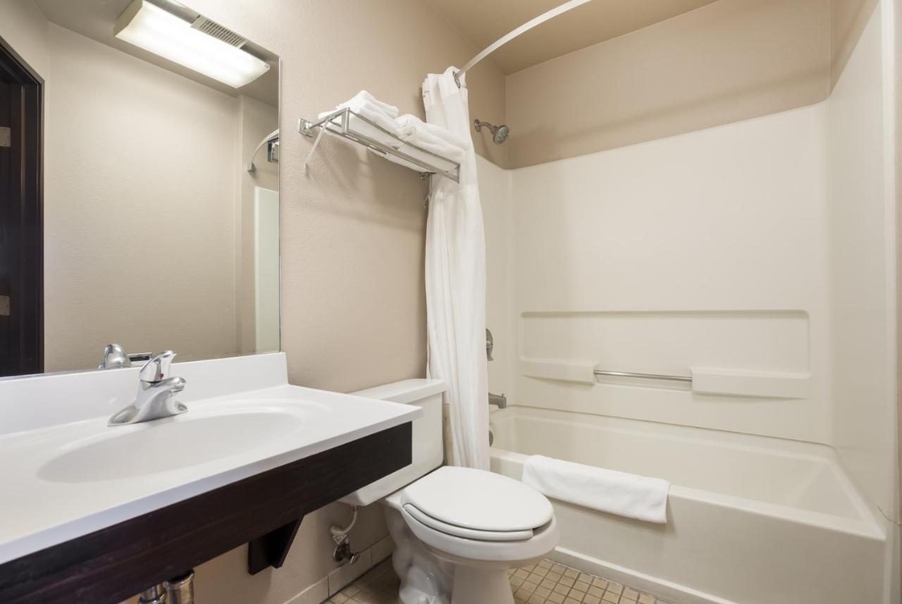 Americas Best Value Inn Sparks Zewnętrze zdjęcie
